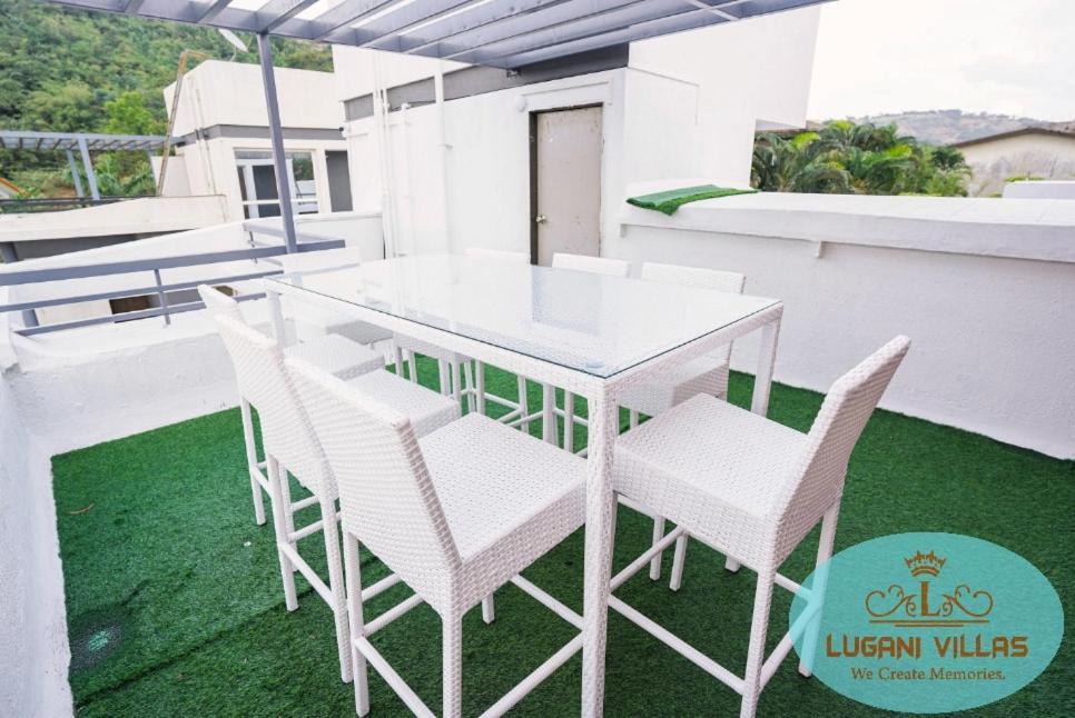 Lugani's - Casa De Fortunaa A3 Villa Lonavala Bagian luar foto